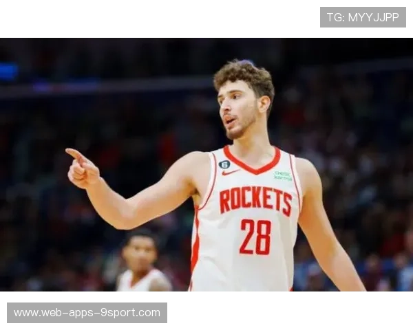 申京遭怒喷引争议：篮球场上的风云变幻