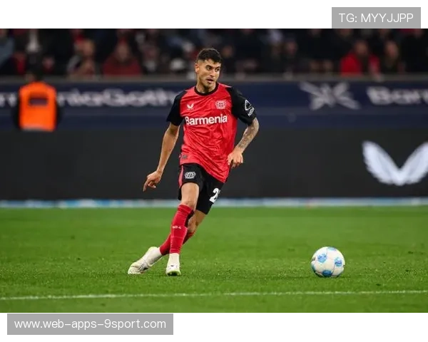 3-1告捷！勒沃库森9打11赢球，滕哈格离职助球队重生？，勒沃库森精选球员